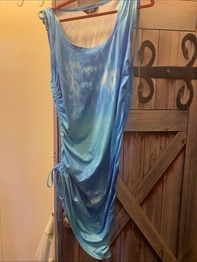Brand new-CHICME Blue Trim Scoop Neck Tank Top dress